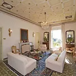 Marinasco 10 Pax By Villasretreats Вилла